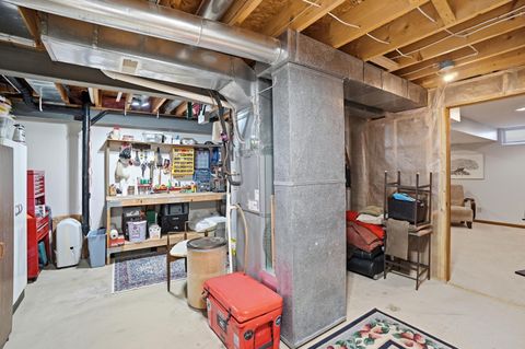 Tiny photo for 425 Ablemarle Circle, Delaware, OH 43015 (MLS # 226007288)