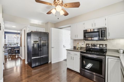 Tiny photo for 425 Ablemarle Circle, Delaware, OH 43015 (MLS # 226007288)