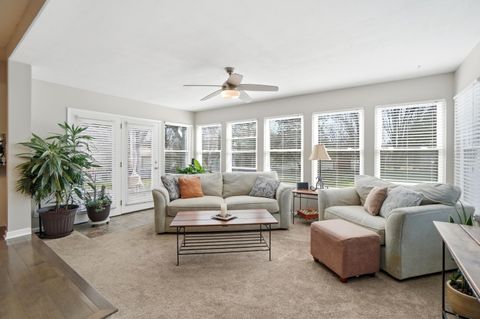 Tiny photo for 425 Ablemarle Circle, Delaware, OH 43015 (MLS # 226007288)