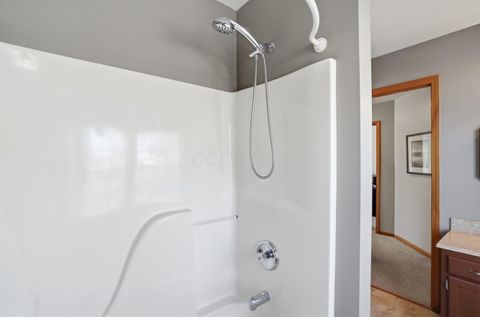 Tiny photo for 425 Ablemarle Circle, Delaware, OH 43015 (MLS # 226007288)