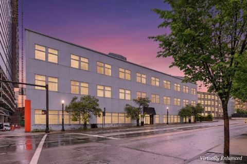 Photo of 444 N Front Street 301 #301, Columbus, OH 43215 (MLS # 226018105)