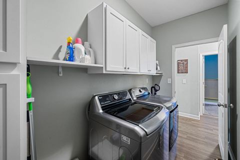 Tiny photo for 2961 Warrensburg Road, Delaware, OH 43015 (MLS # 225046124)