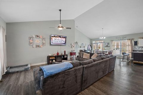 Tiny photo for 2961 Warrensburg Road, Delaware, OH 43015 (MLS # 225046124)