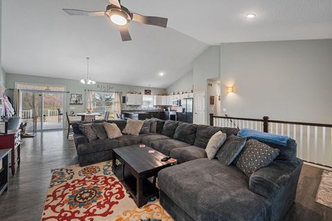 Tiny photo for 2961 Warrensburg Road, Delaware, OH 43015 (MLS # 225046124)