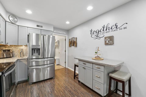 Tiny photo for 92 Green Lane, Pickerington, OH 43147 (MLS # 226037458)