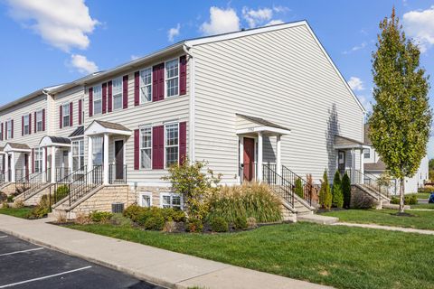 Tiny photo for 5982 Silver Charms Way 32 #32, New Albany, OH 43054 (MLS # 225040488)