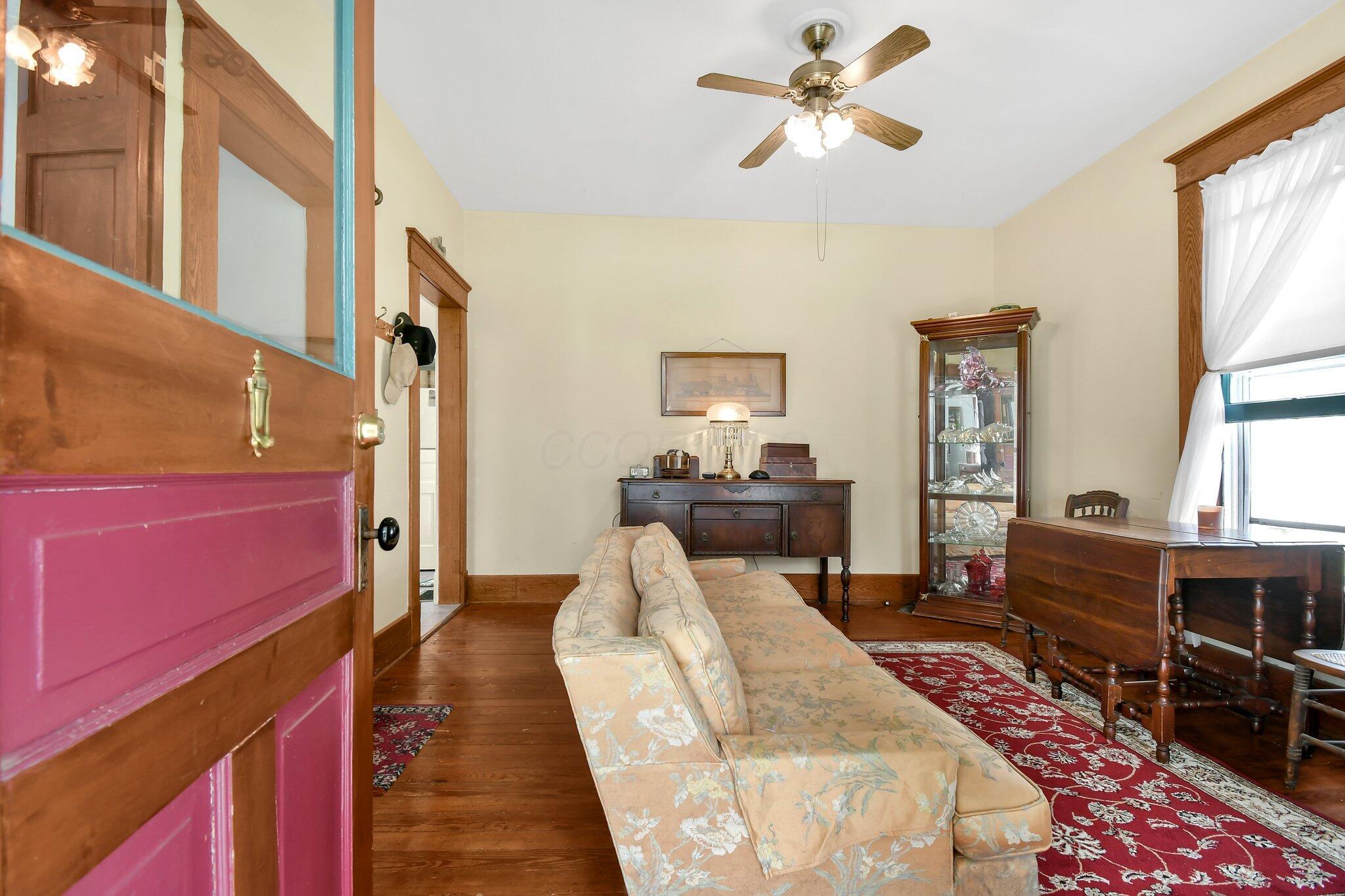807 W Sugar Street, Mount Vernon, Ohio image 4