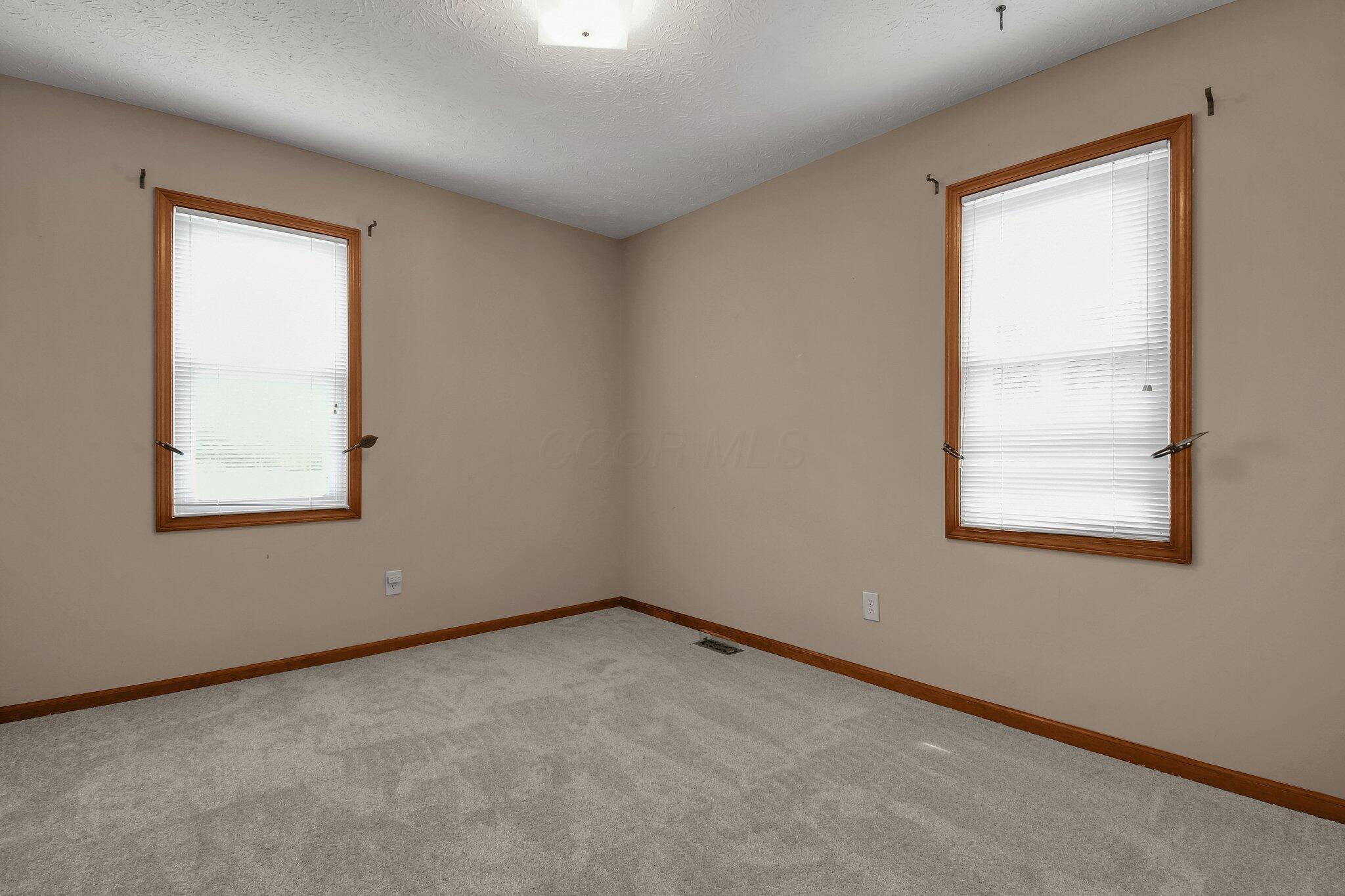 5080 N Galena Road, Sunbury, Ohio image 33
