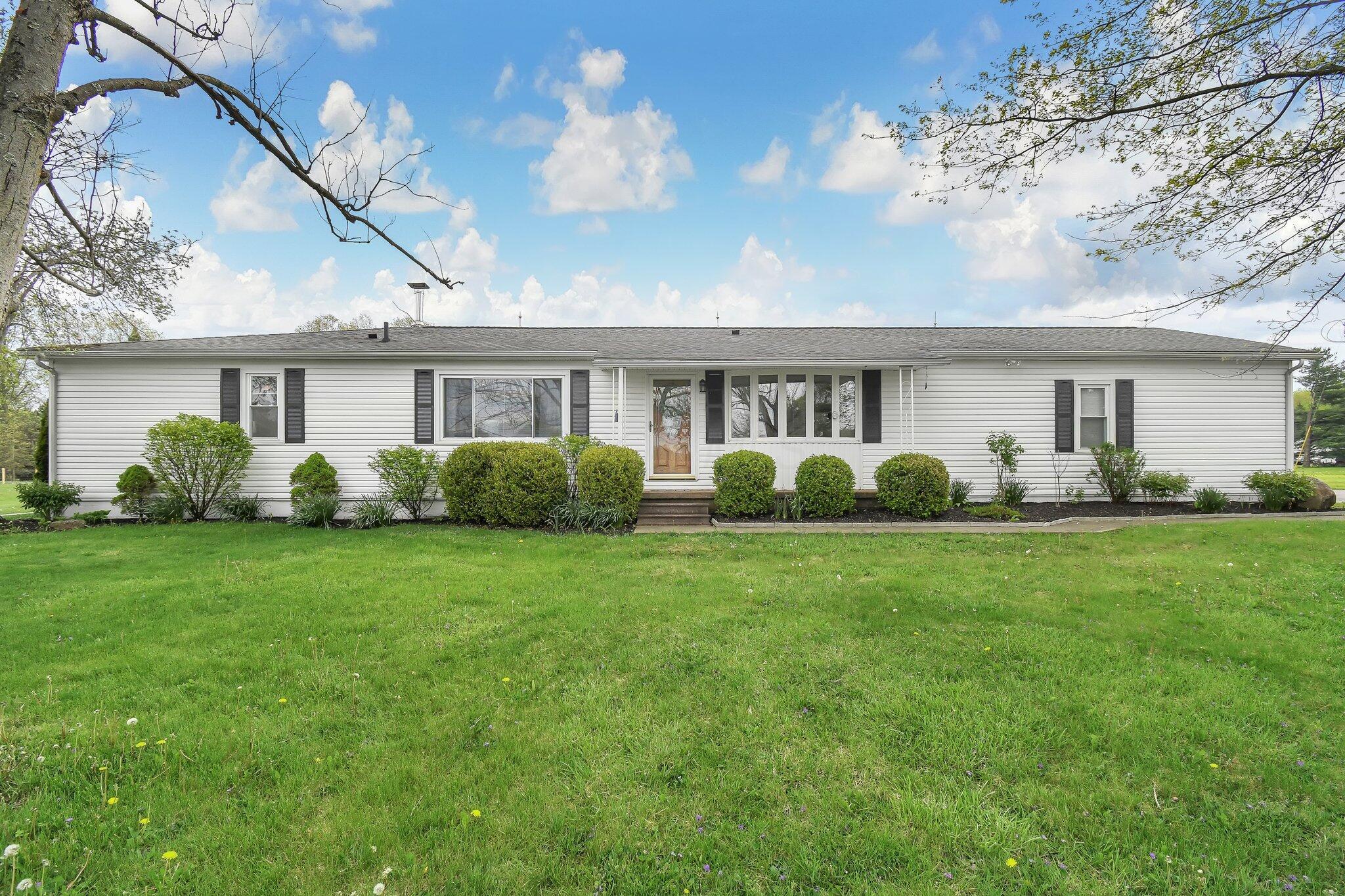 5080 N Galena Road, Sunbury, Ohio image 2