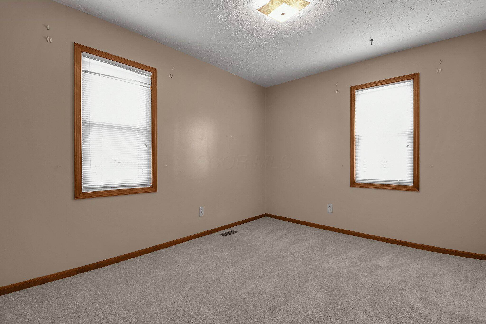 5080 N Galena Road, Sunbury, Ohio image 31