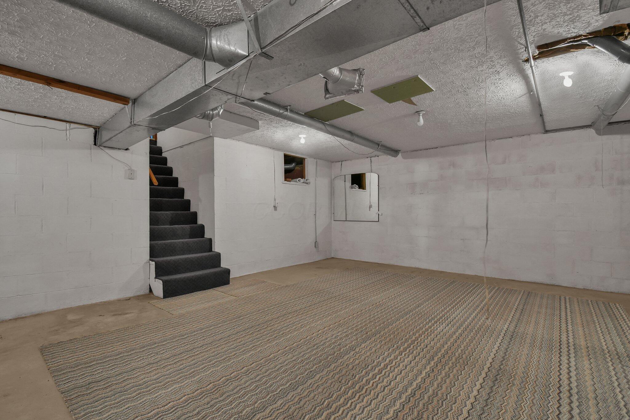 5080 N Galena Road, Sunbury, Ohio image 37