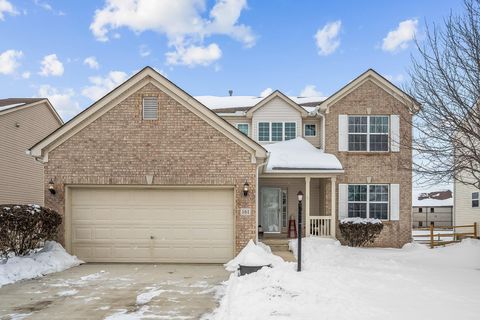 Photo of 161 Chestnut Estates Drive, Commercial Point, OH 43116 (MLS # 226003005)
