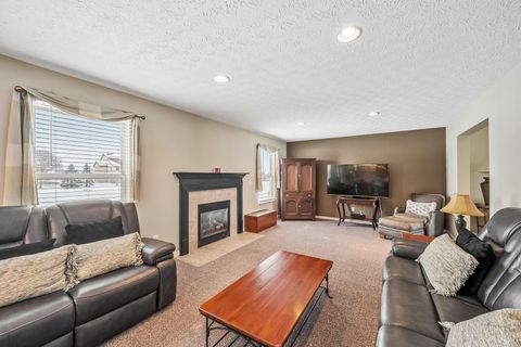 Tiny photo for 161 Chestnut Estates Drive, Commercial Point, OH 43116 (MLS # 226003005)