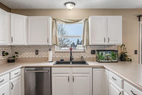 Tiny photo for 161 Chestnut Estates Drive, Commercial Point, OH 43116 (MLS # 226003005)