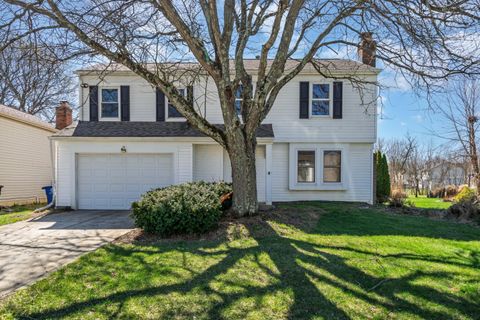 Photo of 1729 Laredo Court, Powell, OH 43065 (MLS # 226007936)