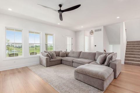 Tiny photo for 3660 Beulah Park Drive, Grove City, OH 43123 (MLS # 226024906)