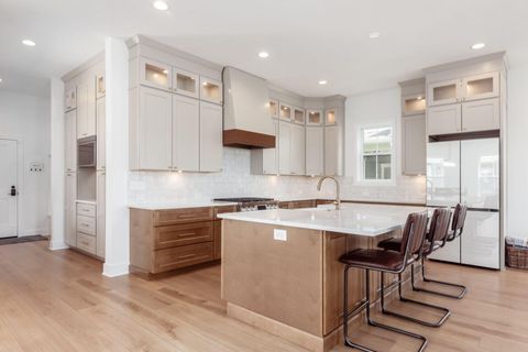 Tiny photo for 3660 Beulah Park Drive, Grove City, OH 43123 (MLS # 226024906)