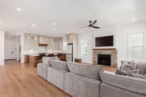 Tiny photo for 3660 Beulah Park Drive, Grove City, OH 43123 (MLS # 226024906)