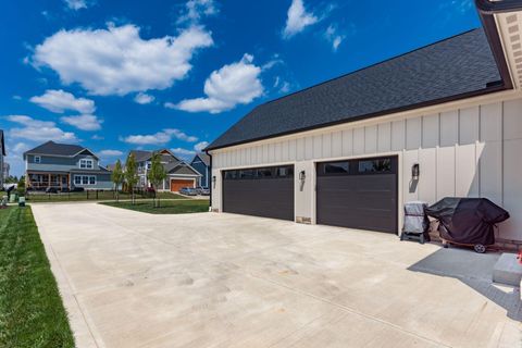 Tiny photo for 3660 Beulah Park Drive, Grove City, OH 43123 (MLS # 226024906)
