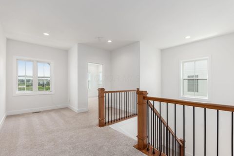 Tiny photo for 3660 Beulah Park Drive, Grove City, OH 43123 (MLS # 226024906)