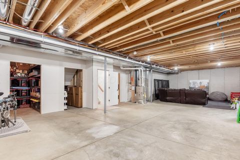 Tiny photo for 3660 Beulah Park Drive, Grove City, OH 43123 (MLS # 226024906)
