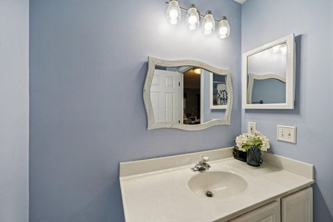 Tiny photo for 6034 Tetlin Field Drive, New Albany, OH 43054 (MLS # 225046408)