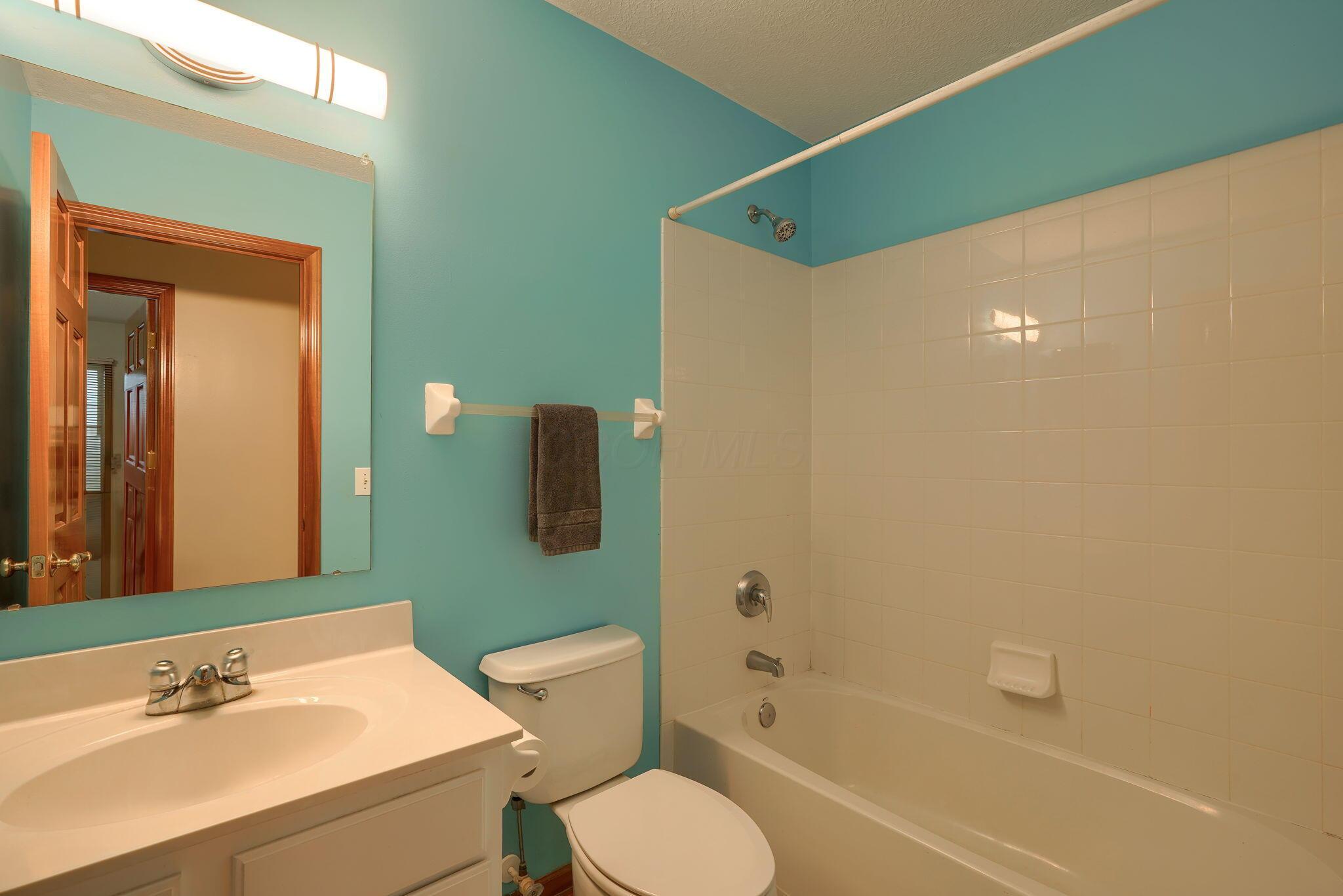 390 Wheatfield Drive, Delaware, Ohio image 33