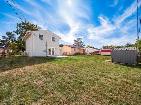 Tiny photo for 904 Kyle Avenue, Columbus, OH 43207 (MLS # 225037550)