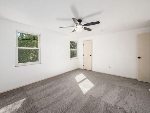 Tiny photo for 904 Kyle Avenue, Columbus, OH 43207 (MLS # 225037550)