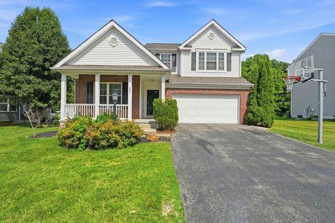Photo of 693 Brevard Circle, Pickerington, OH 43147 (MLS # 226025087)