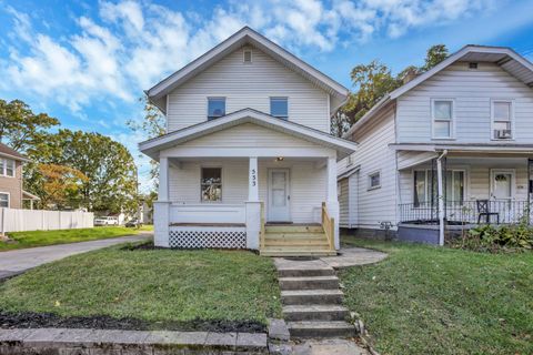 Photo of 533 E Jenkins Avenue, Columbus, OH 43207 (MLS # 225040074)