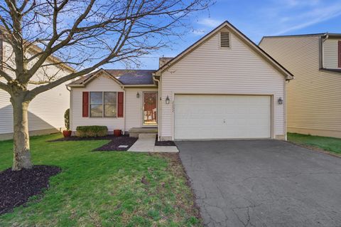 Photo of 2252 Yagger Bay Drive, Hilliard, OH 43026 (MLS # 226009032)