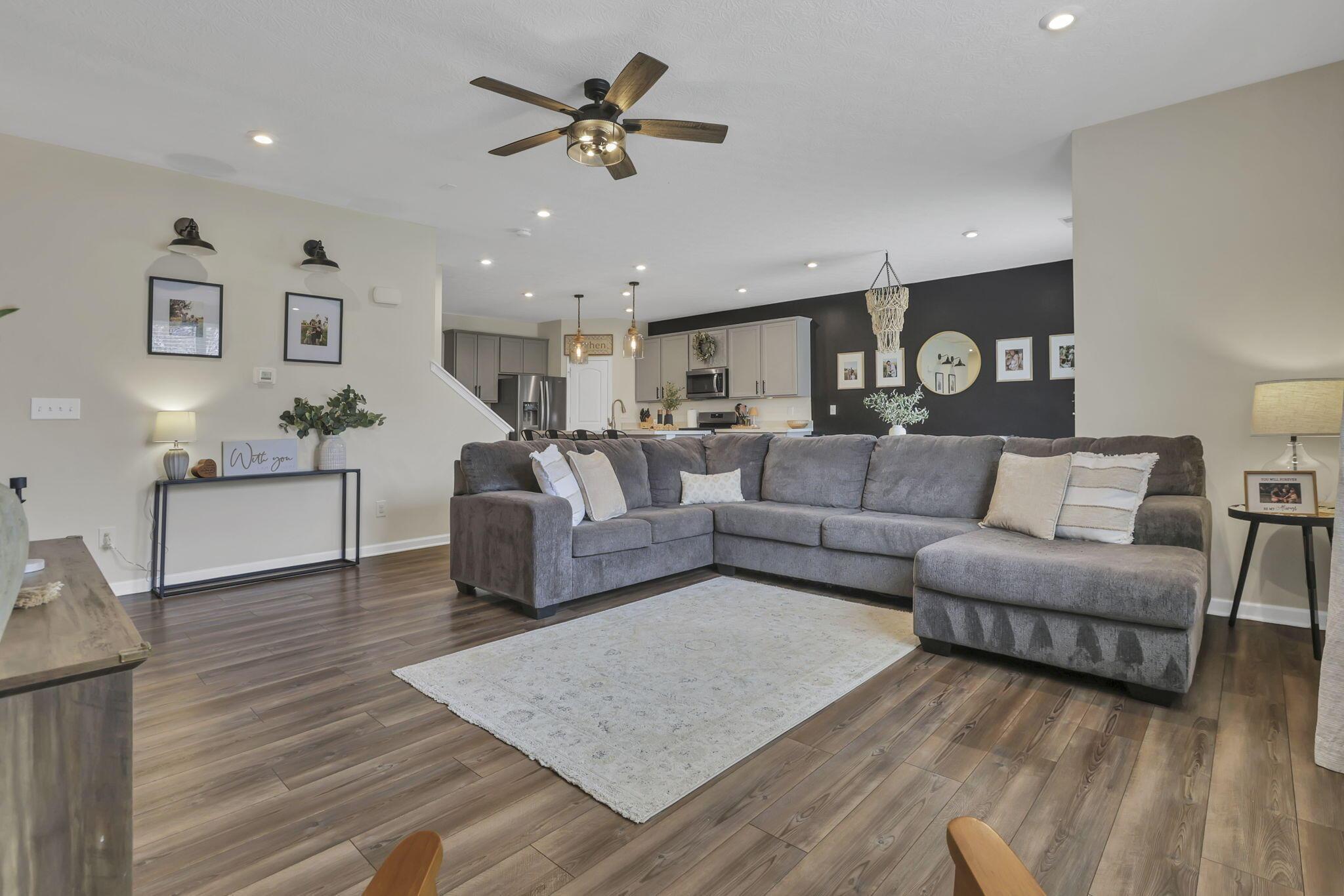 1134 Lake Forest Drive, Hebron, Ohio image 15