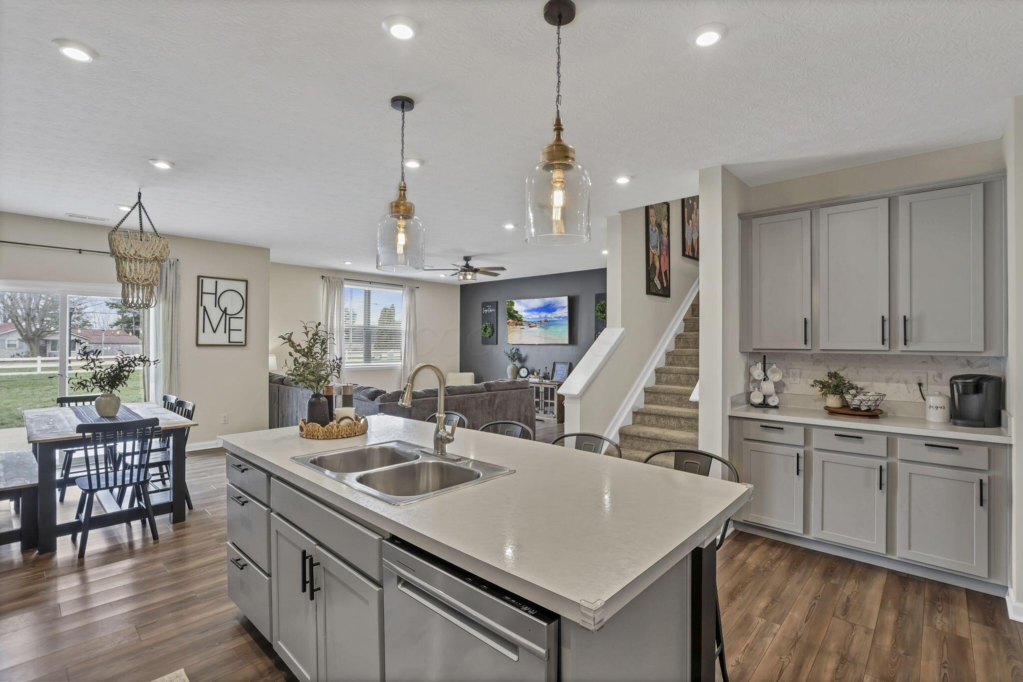 1134 Lake Forest Drive, Hebron, Ohio image 12