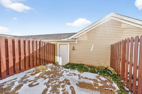 Tiny photo for 5387 Central College Road, Westerville, OH 43081 (MLS # 226000589)