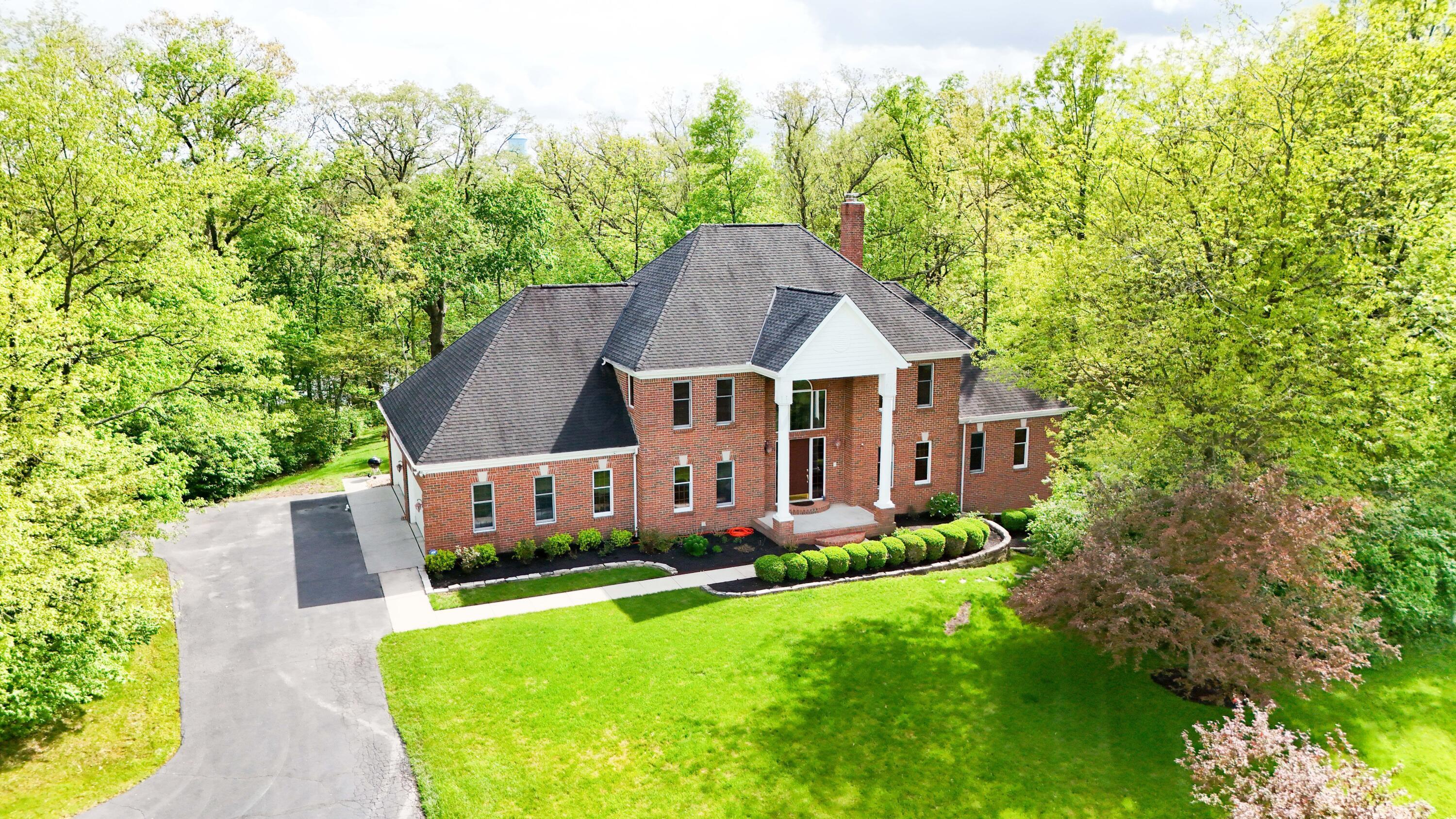 5250 Timberlake Circle, Orient, Ohio image 1
