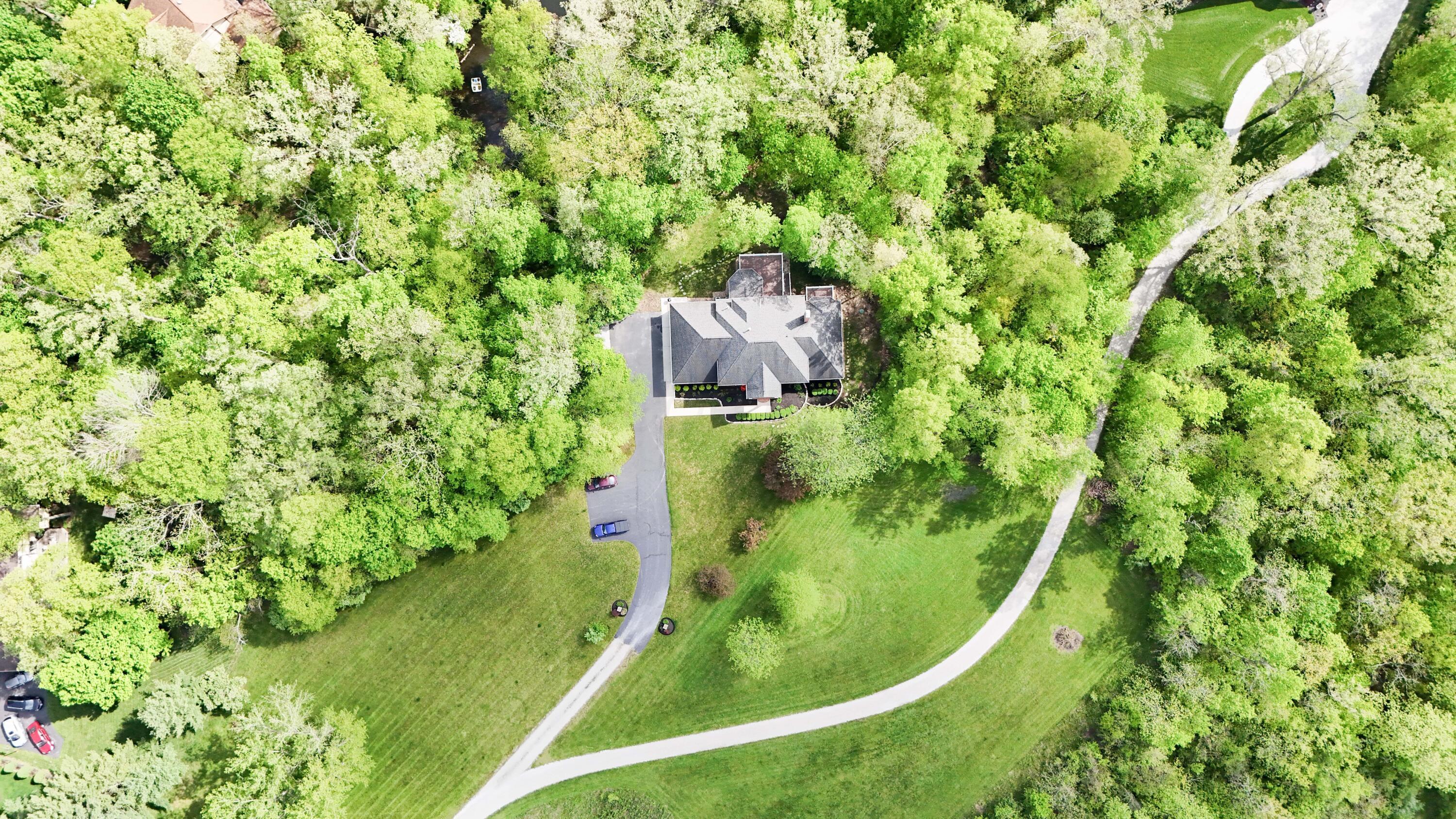 5250 Timberlake Circle, Orient, Ohio image 4