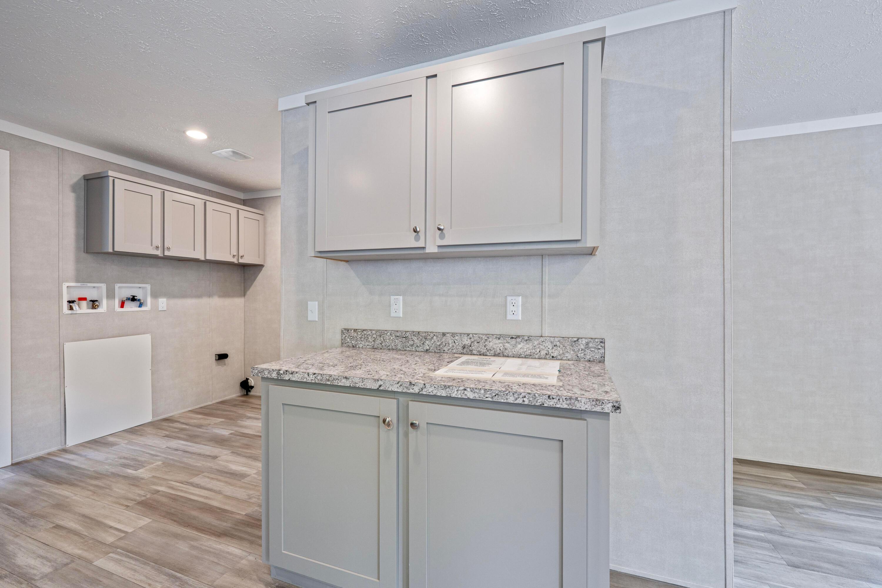 2288 W High Street #LOT 17, Newark, Ohio image 6