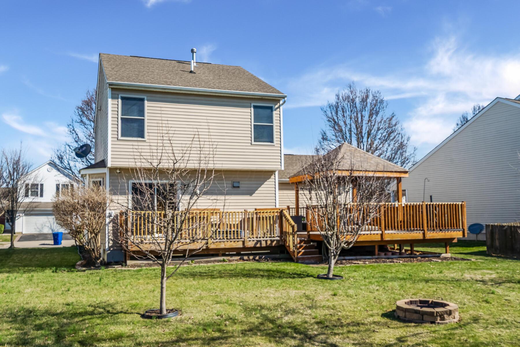 226 Hayfield Drive, Delaware, Ohio image 3