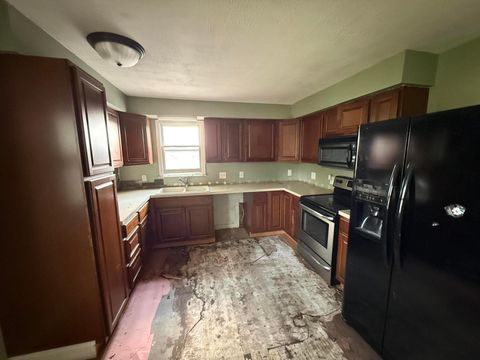 Tiny photo for 502 Summitview Drive, Lancaster, OH 43130 (MLS # 226013930)