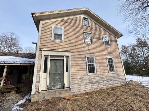 Homes For Sale - 6192 Troy Road<br/> Springfield, OH 45502
