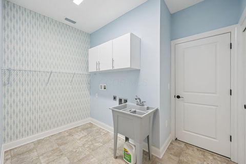 Tiny photo for 4854 Piedmont Drive, Hilliard, OH 43026 (MLS # 225045485)