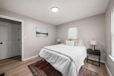 Tiny photo for 1363 E 19th Avenue, Columbus, OH 43211 (MLS # 226012309)