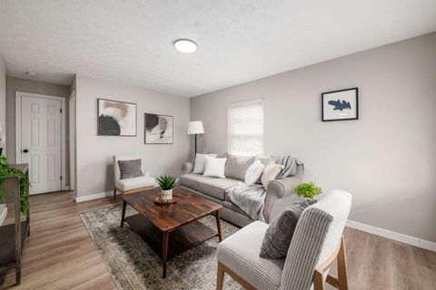 Tiny photo for 1363 E 19th Avenue, Columbus, OH 43211 (MLS # 226012309)