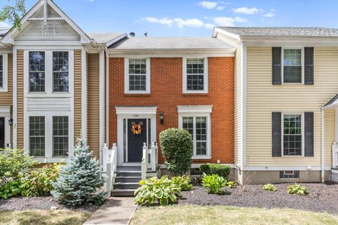 Photo of 1245 Pennsylvania Avenue, Columbus, OH 43201 (MLS # 225032486)