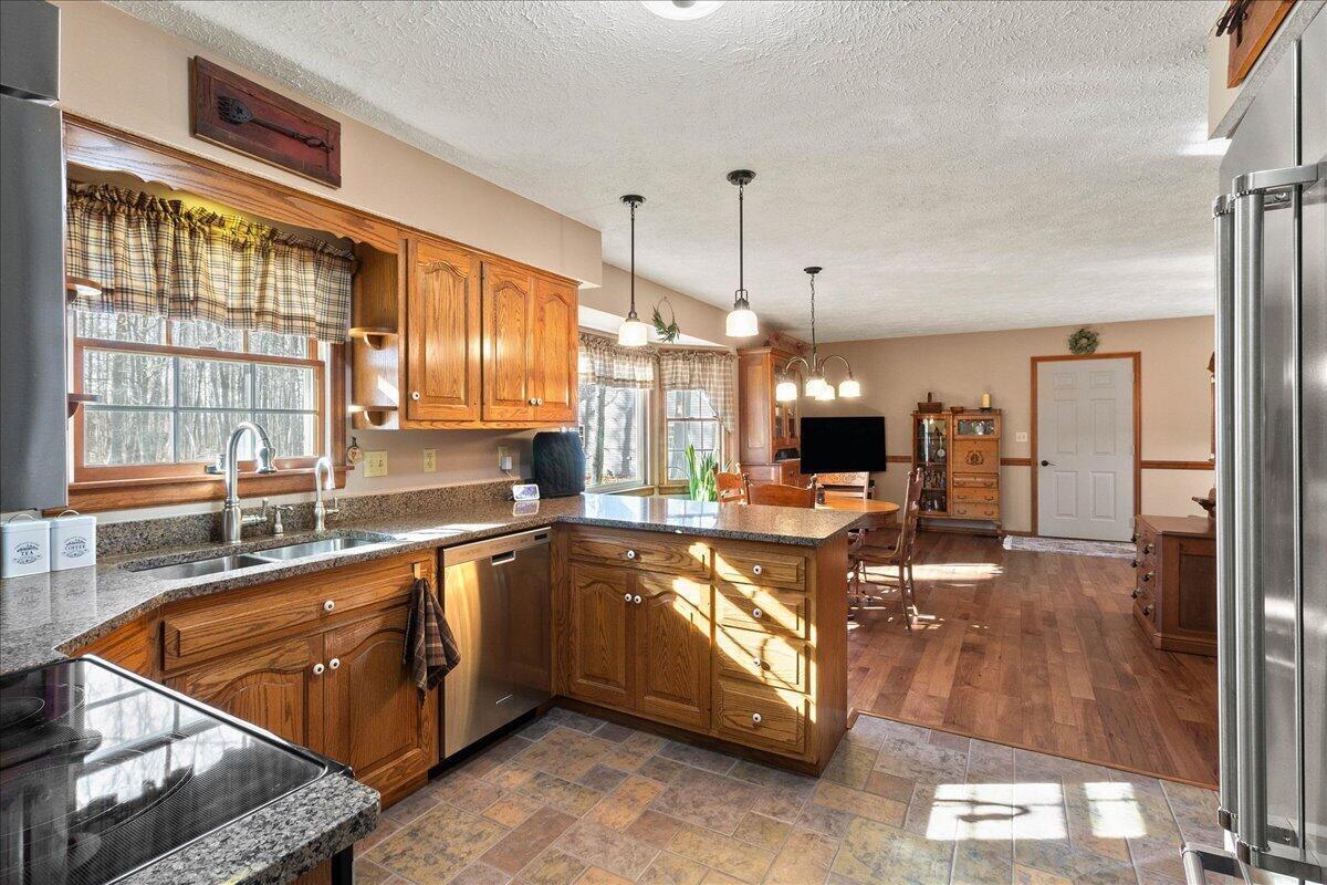 12421 Langstaff Road, Richwood, Ohio image 6