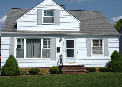 339 Blissfield Drive Willowick OH 44095