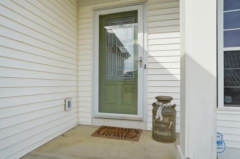 Tiny photo for 8600 Major Place, Galloway, OH 43119 (MLS # 226000756)