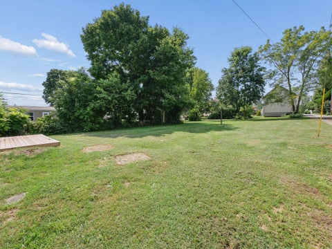 Tiny photo for 15 Maple Street, Jeffersonville, OH 43128 (MLS # 226033867)