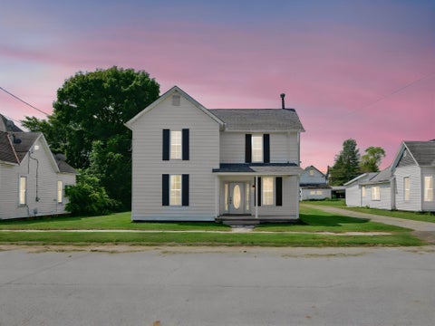 Photo of 15 Maple Street, Jeffersonville, OH 43128 (MLS # 226033867)